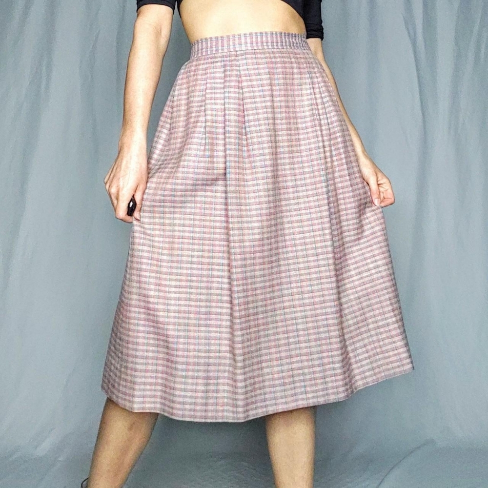 SOLD 80s A-line 100% silk vintage skirt - Picture 7 of 7